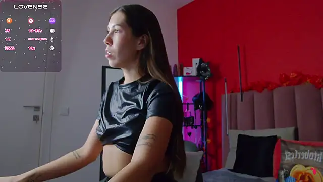 SweetySonya online show from October 2025 01:28:01 AM