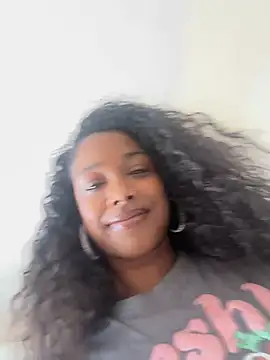 mismialove online show from June 2026 09:17:02 PM