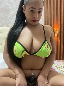 Snapshot of sofia_xxx02 chatting on March 2025 06:20:02 PM sofia xxx02 online show from March 2025 06:20:02 PM