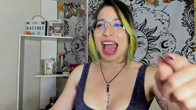 Laughing Naty online show from October 2025 06:11:02 AM