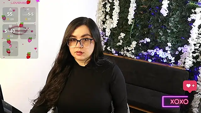 Snapshot of ainohacarter_89 chatting on February 2026 12:51:02 AM ainohacarter 89 online show from February 2026 12:51:02 AM