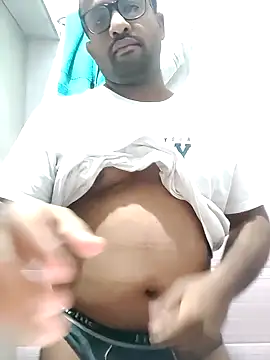 Sammy6432 online show from October 2025 01:58:01 AM