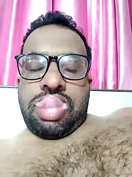 Sammy6432 online show from May 2026 01:38:01 PM